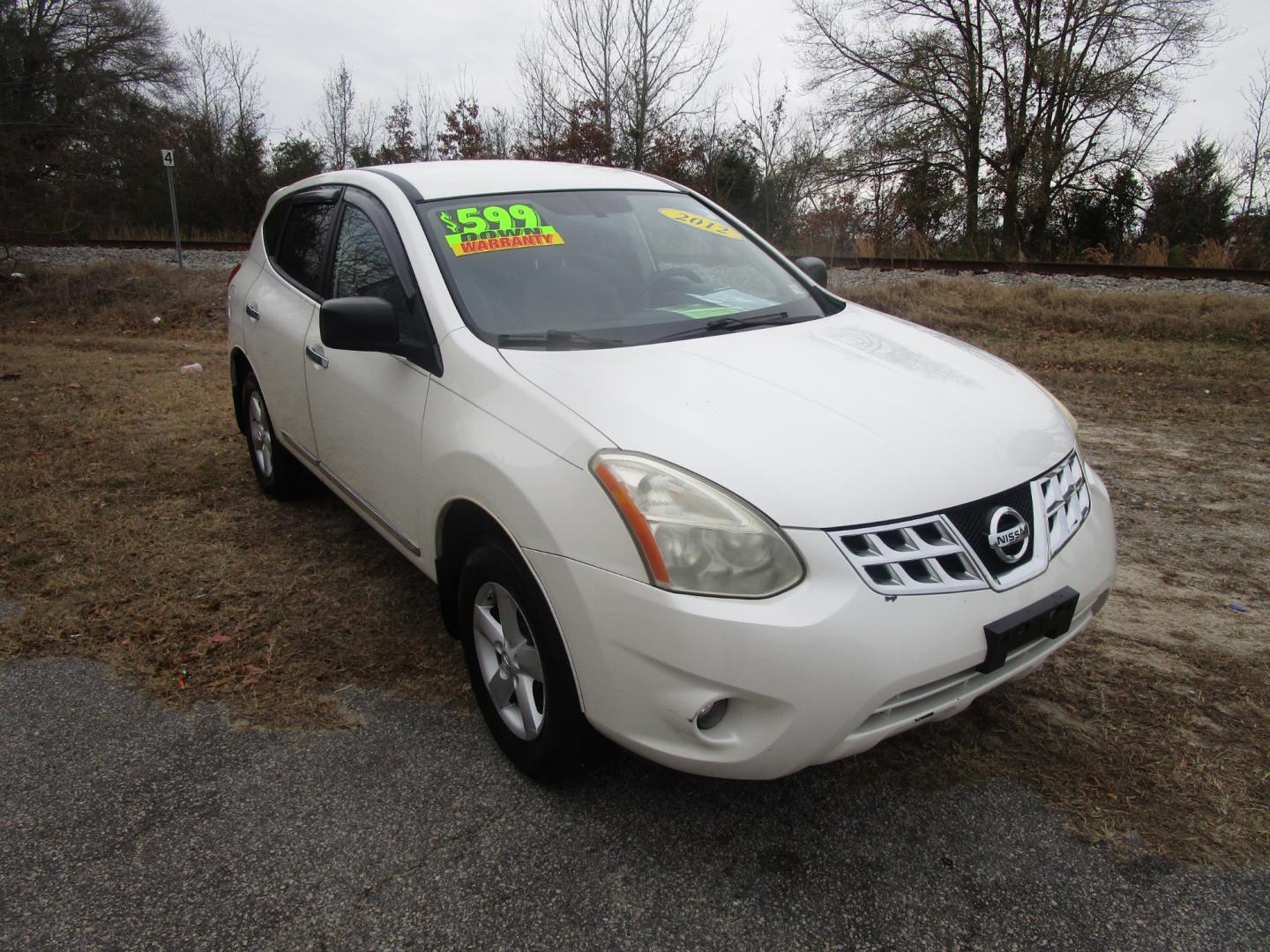 2012 White Nissan Rogue (JN8AS5MV4CW) , located at 2553 Airline Blvd, Portsmouth, VA, 23701, (757) 488-8331, 36.813889, -76.357597 - Down Payment: $599 Weekly Payment: $100 APR: 23.9% Repayment Terms: 42 Months ***CALL ELIZABETH SMITH - DIRECTOR OF MARKETING @ 757-488-8331 TO SCHEDULE YOUR APPOINTMENT TODAY AND GET PRE-APPROVED RIGHT OVER THE PHONE*** - Photo#3